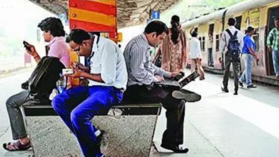 Laptop on lap, phone in pocket? Study flags risk to sperm count | India News