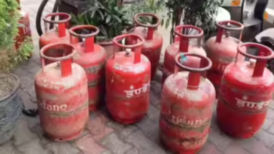 Boost for Ujjwala beneficiaries: Govt approves Rs 30,000 crore payout to OMCs for LPG losses; move aims to ensure stable supply
