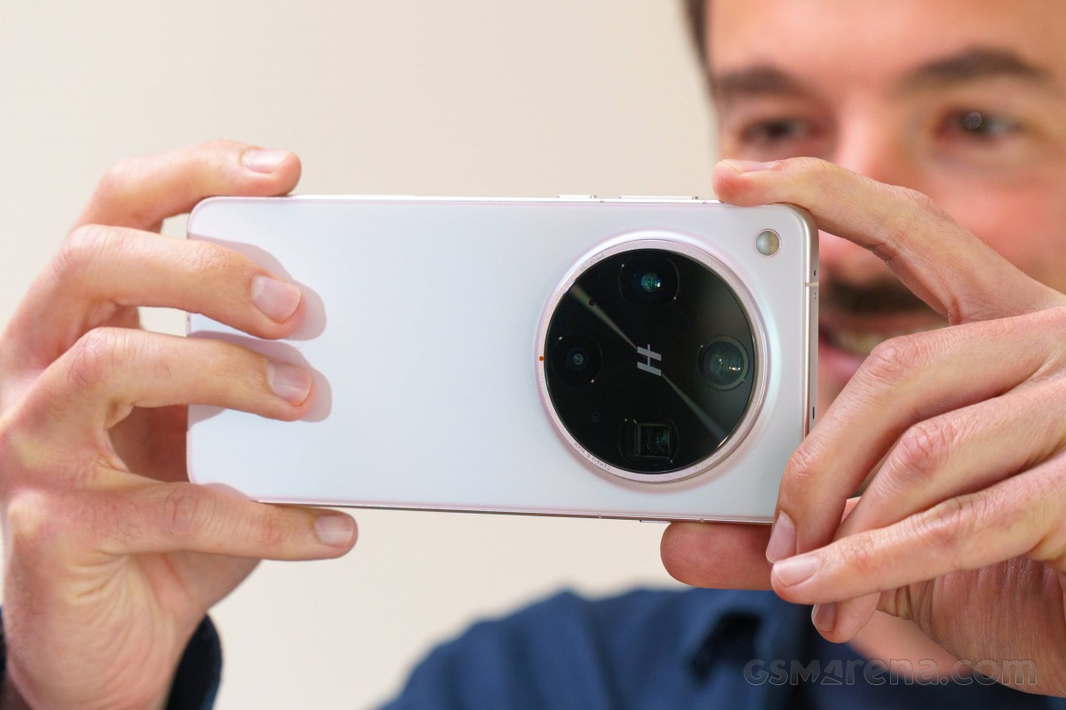 Oppo Find X9 Ultra could have the same main camera sensor as the Galaxy S26 Ultra