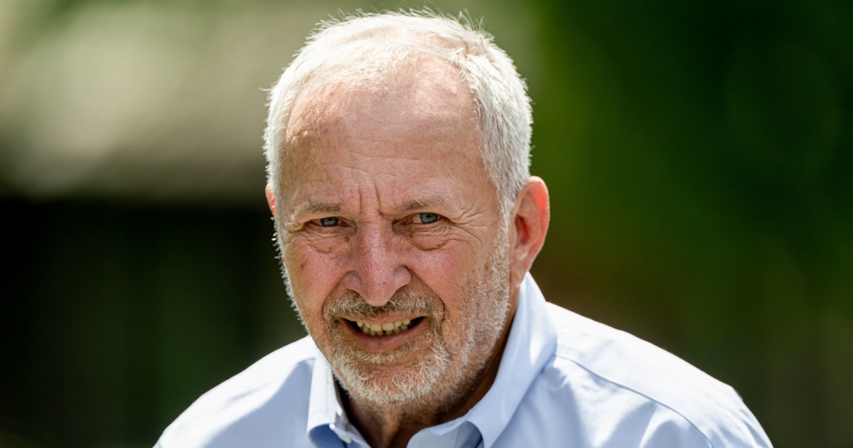 Larry Summers to step back from public commitments after new Epstein emails