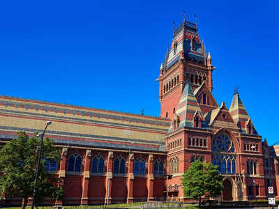 Harvard reviews grading system after report warns that A grades now make up most marks