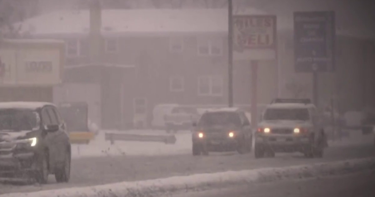 Winter blast threatens busiest travel day of the year