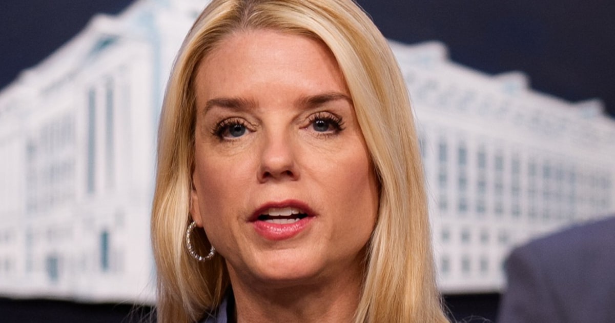 Pam Bondi details charges against pipe bomb suspect