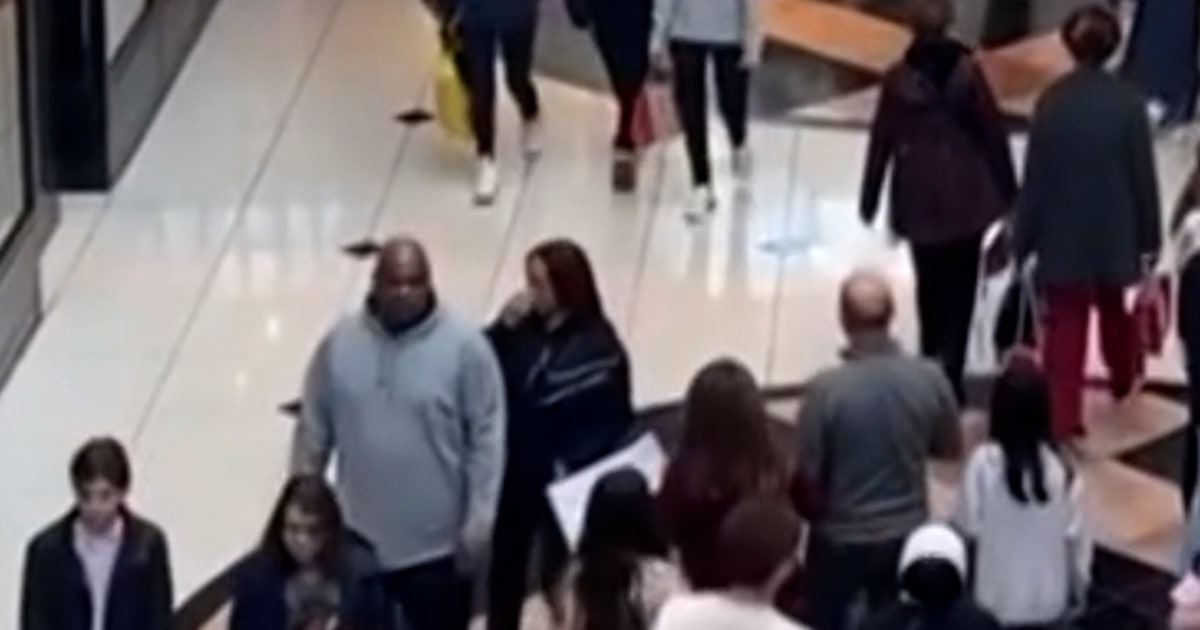 Economy saw 4.3% jump in late summer spending surge