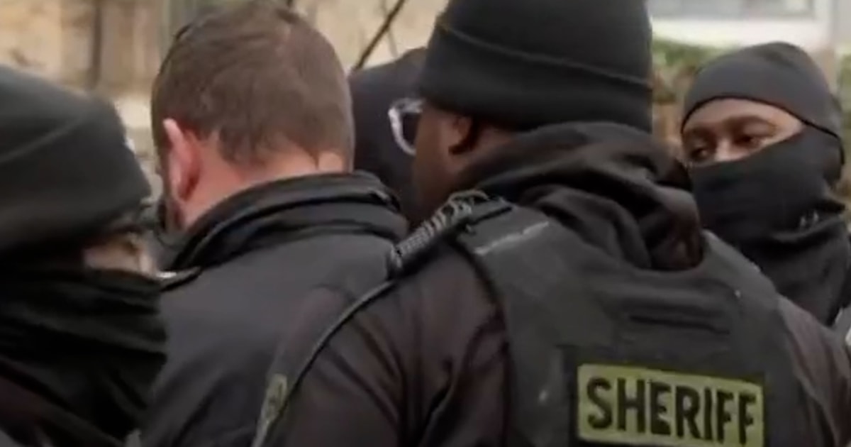 Georgia officials search for escaped inmate