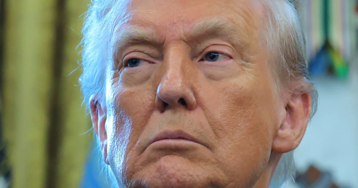 Trump orders blockade of oil tankers in Venezuela