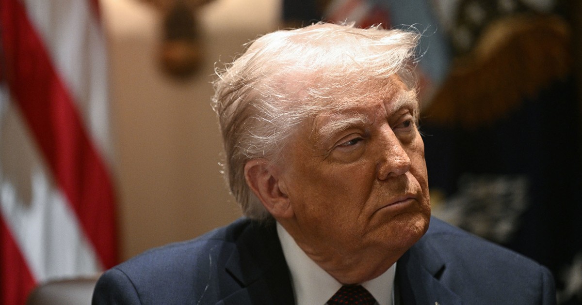 Watch live: Trump holds Cabinet meeting