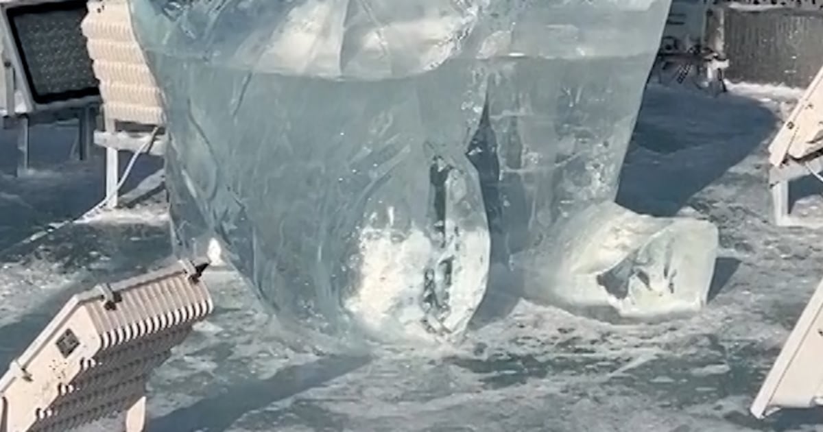 Terracotta Warrior ice sculptures on display in China