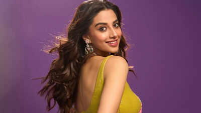 Meenakshi Chaudhary refutes depression rumours after Vijay’s GOAT; says, ‘I never said that’ | Tamil Movie News