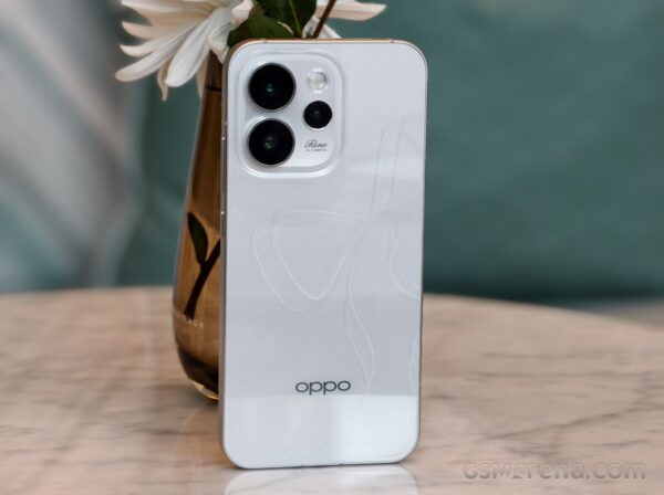 Oppo Reno15 Pro Mini hands-on