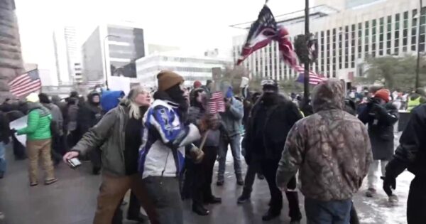 Dueling protests in Minneapolis over ICE’s presence in city