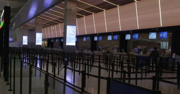 Thousands of flights disrupted by massive winter storm
