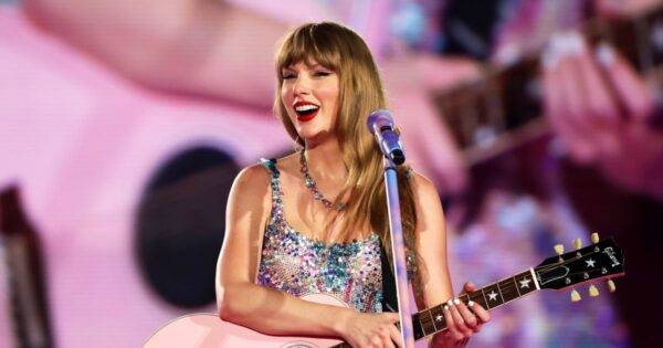 Taylor Swift inducted into Songwriters Hall of Fame, its youngest member in history