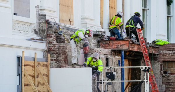 Federal Reserve vs. White House renovations