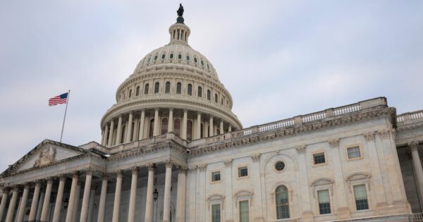 Senators seek ways to prevent government shutdown, with ICE and DHS reforms
