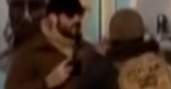 New video shows moments before Alex Pretti shot
