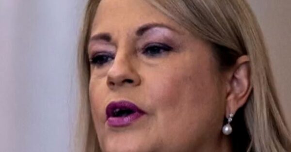 Trump pardons former Puerto Rican governor
