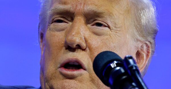 Trump refers to Greenland as ‘Iceland’ in speech