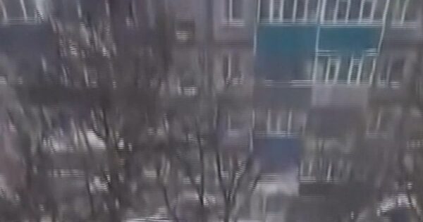 Russian man jumps from fifth floor into pile of snow