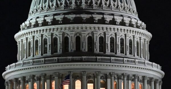 House to vote on Monday to reopen government
