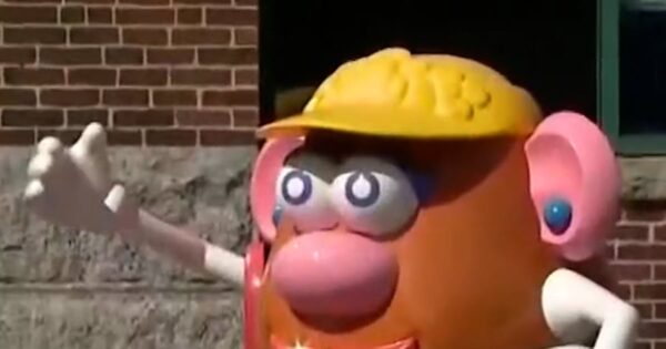 Rhode Island could discontinue Mr. Potato Head plates