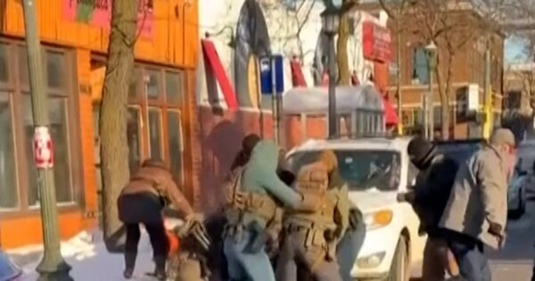 New angle shows federal agent fatally shooting man