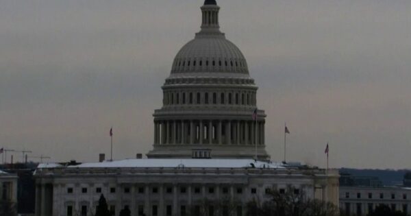 House votes to end partial government shutdown