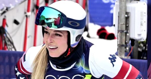 Olympic skier Lindsey Vonn prepares for comeback after injury 
