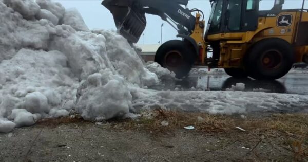 Blizzard warnings issued as massive winter storm takes aim at East Coast
