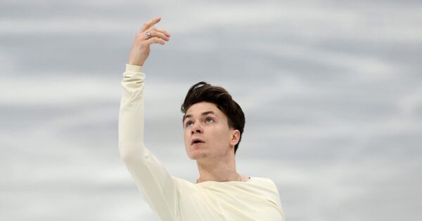 Maxim Naumov makes Olympic debut in tribute to parents