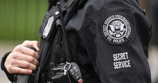 Law enforcement shot and killed armed man trying to enter Mar-a-Lago, Secret Service says