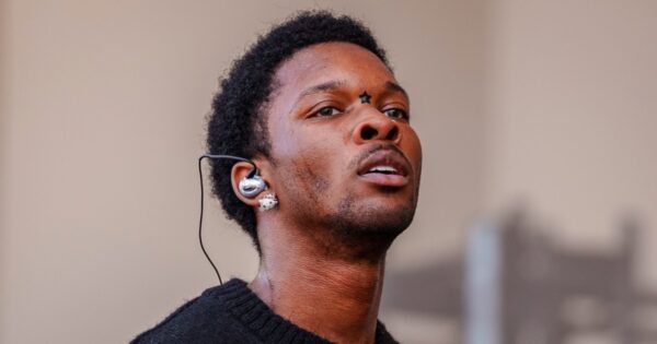 Singer D4vd to be charged with murder in death of teen girl found in trunk of his car