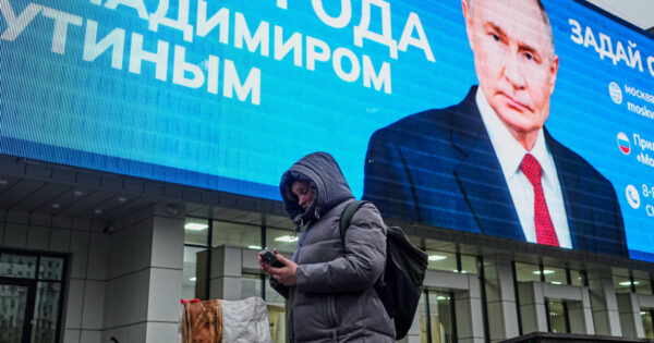 Russians feel strain of Putin’s war with mobile internet shutdowns