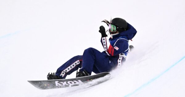 U.S. snowboarding star Chloe Kim takes silver in women’s halfpipe