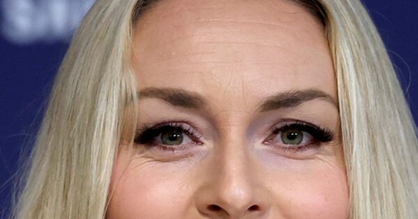 Lindsey Vonn plans to compete in Games after injury