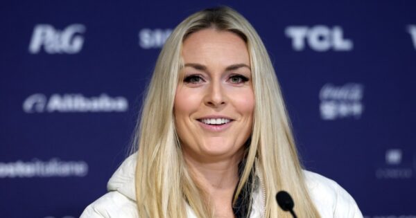 Lindsey Vonn says she will compete in Winter Olympics after injury