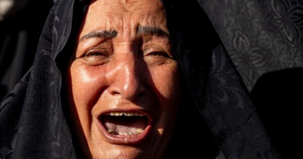 Thousands of Iranians turn out to mourn Ayatollah Ali Khamenei in Tehran