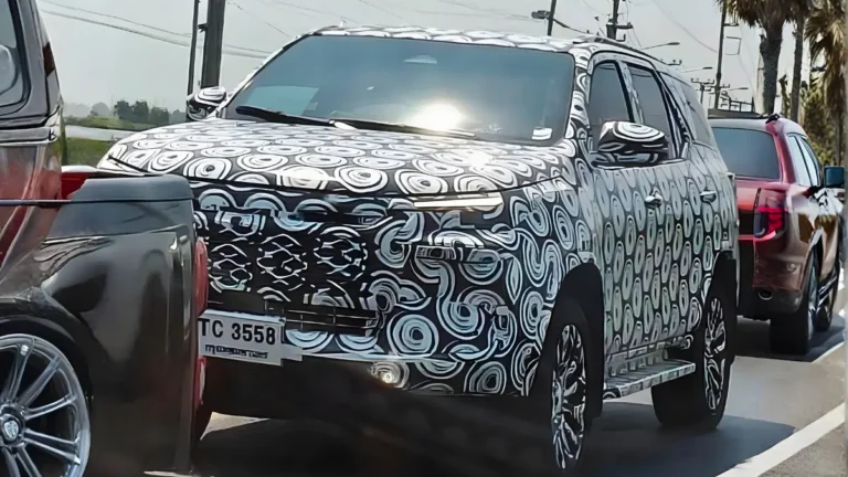 2026 Toyota Fortuner – New Look, ADAS, Bigger Screens & More