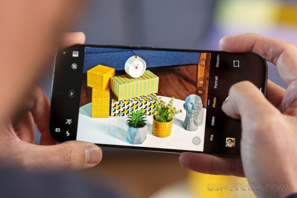 Xiaomi 18 Pro and Xiaomi 18 Pro Max’s periscope telephoto camera will be different