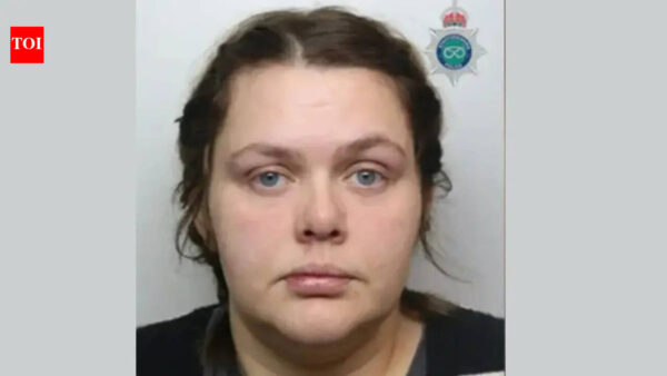 Fake Oasis tickets scam: Fraudster who duped friends out of £4,000 gets 12-month community order