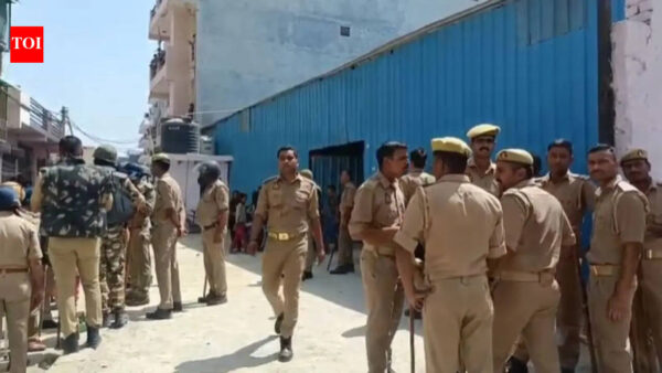 Noida Protests Day 2: Police Clash with Stone-Pelting Protesters Over Wage Demands | Noida News