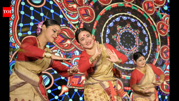 Rongali Bihu unites city’s Assamese community