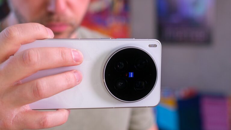 vivo begins global rollout of the X300 Ultra and X300 FE