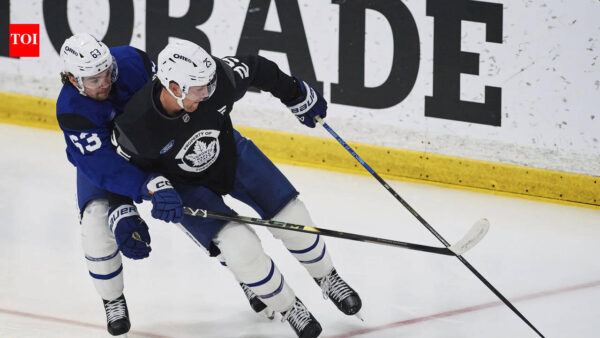 Mats Sundin: NHL Insider Elliotte Friedman claims that Toronto Maple Leafs are considering Mats Sudin for a potential role within the organization | NHL News