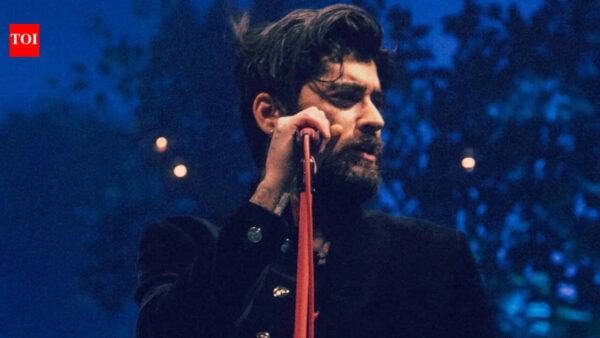 Quote of the day by Zayn Malik: ‘We’re all human. People are often afraid to admit difficulties, but I don’t believe that there should be a struggle with anything that’s the truth’ | English Movie News