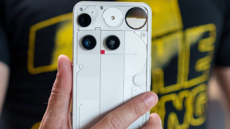 Nothing OS 4.1 rolls out to the Nothing Phone (3)