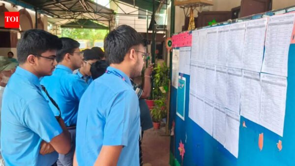 Odisha girls outshine boys as state improves ICSE, ISC results, students may apply for re-checking of answer scripts from May 1-4 | Bhubaneswar News