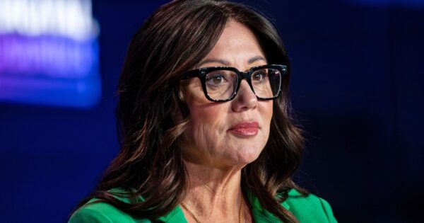 Labor Secretary Lori Chavez-DeRemer resigns