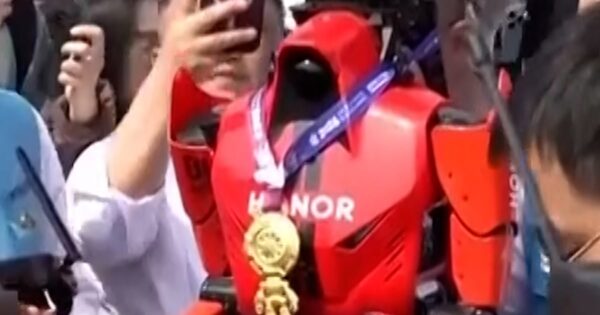 Robot runs half-marathon faster than human world record