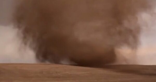 Midwest states hit by heavy rain and tornadoes